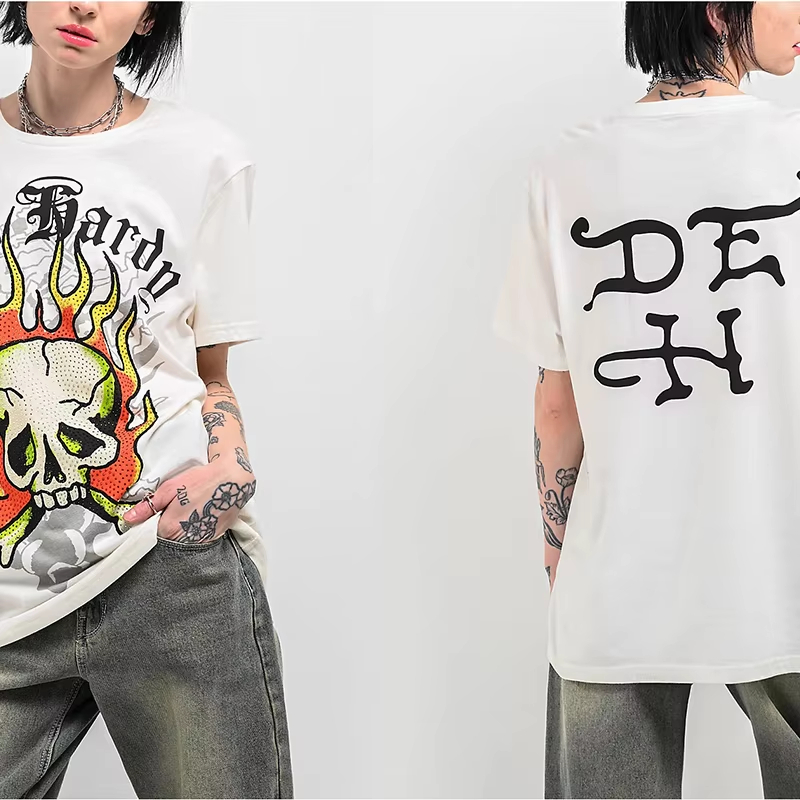 เสื้อยืดลายกราฟิกแบรนด์ Japan  - Streetwear Brand In Japan บทวิจารณ์และราคา
